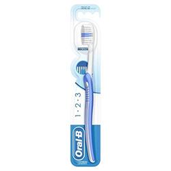 ORAL-B SPAZZOLINO INDICATOR M35